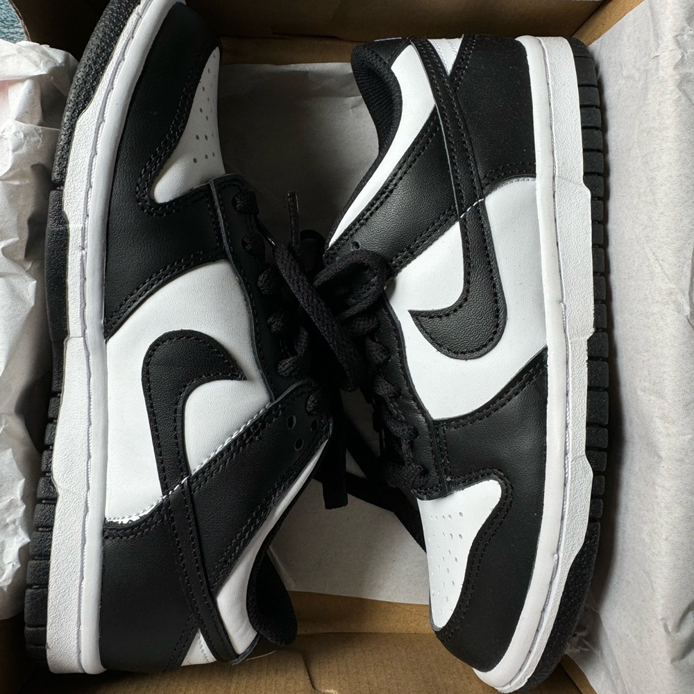 Nike Dunk Pandas size 4.5 Y